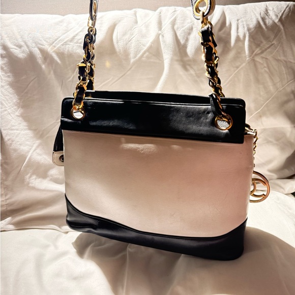 Vintage CC Lambskin Leather Chain Shopping Tote Bag Black/white - Picture 3 of 16